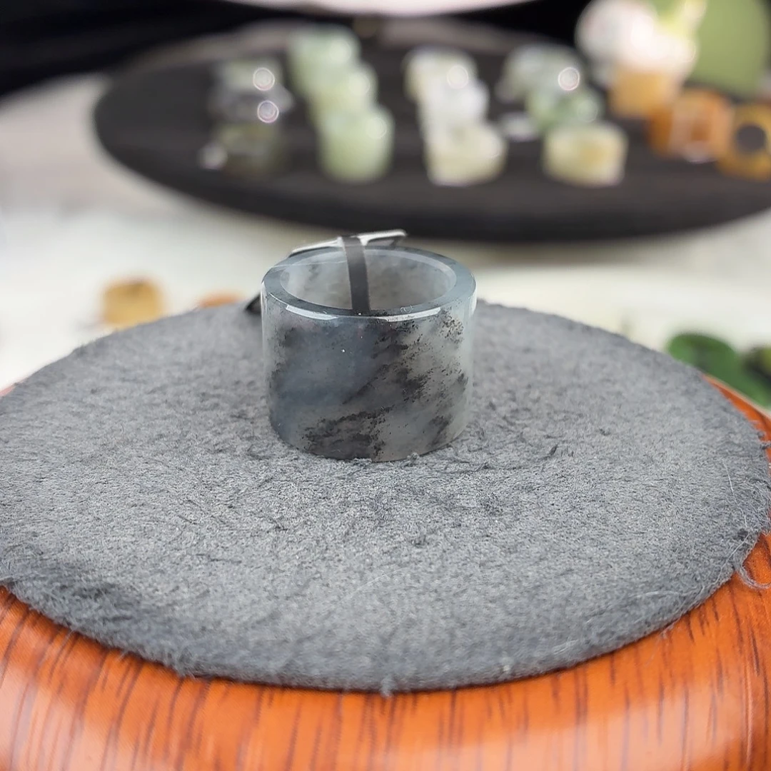 和田玉未镶嵌戒指b49意境青花直切15.8