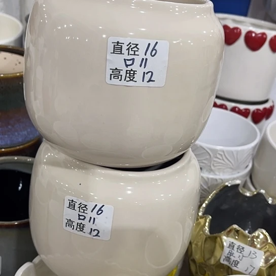 多肉绿植陶瓷花盆9.9包邮，有孔