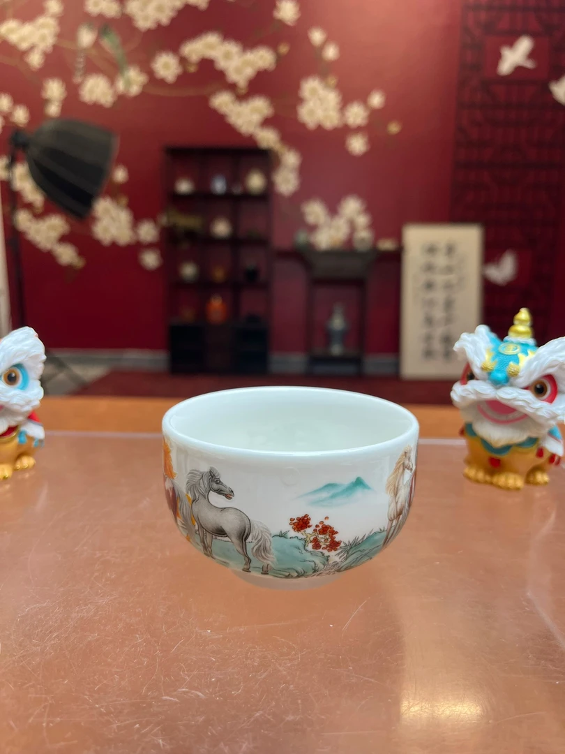 八骏马-龙蛋杯白色ZH1114(fl)