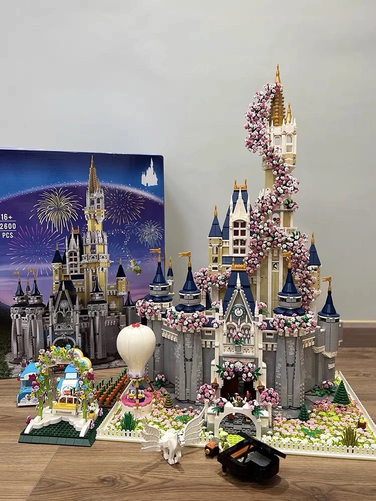 樱花迪士尼城堡女孩系列花束建筑大号模型拼装积木玩具礼物送女生