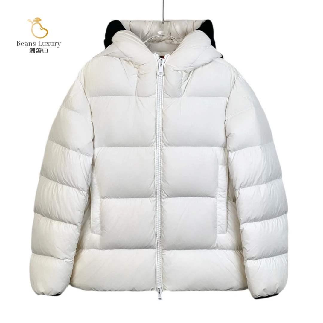 95新 MONCLER 潮奢豆 严选/白色连帽logo羽绒服拉链外套/H13271