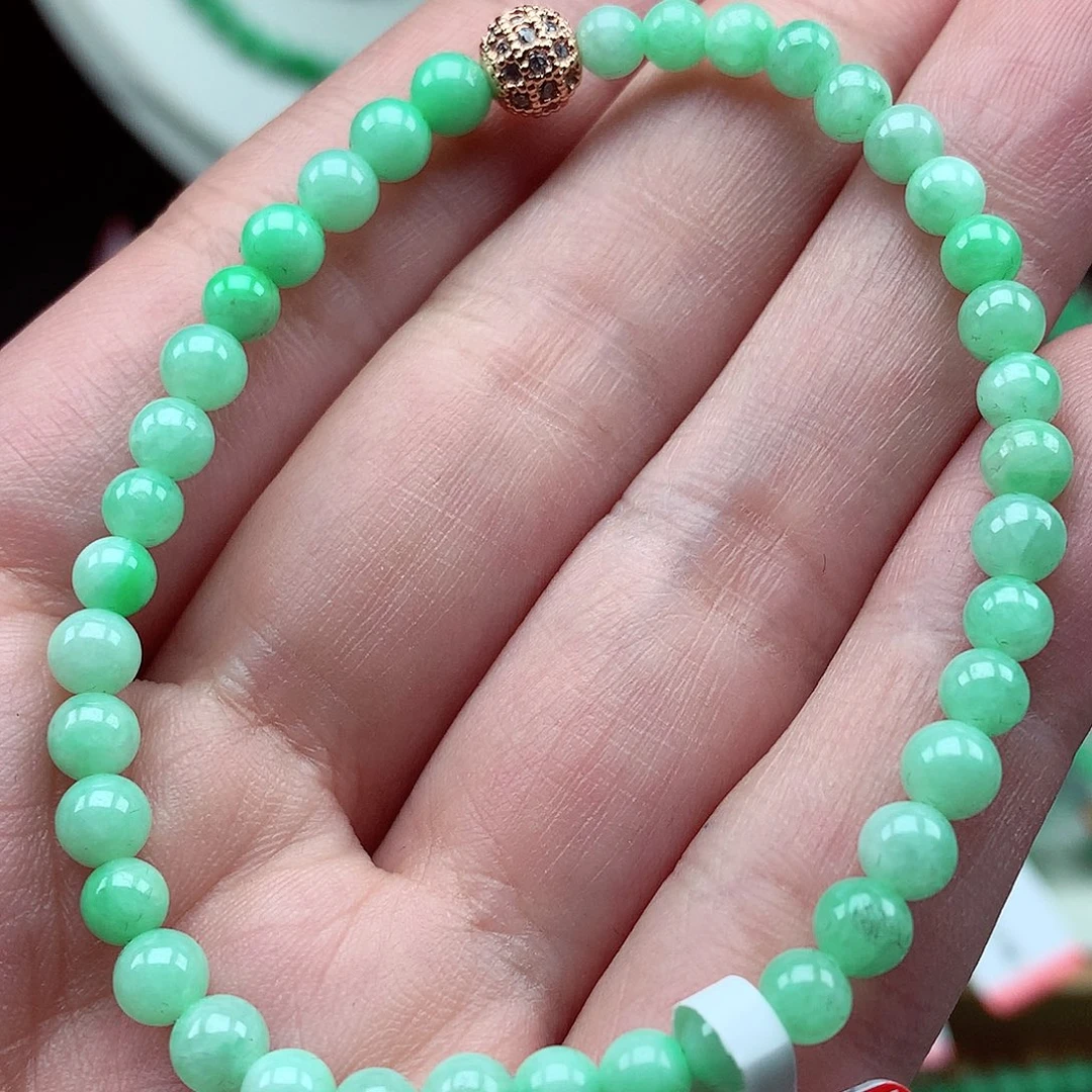 翡翠未镶嵌毛衣链