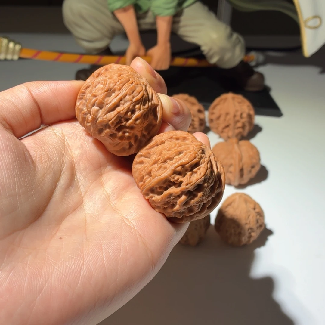 核桃歪磨微微歪磨盘