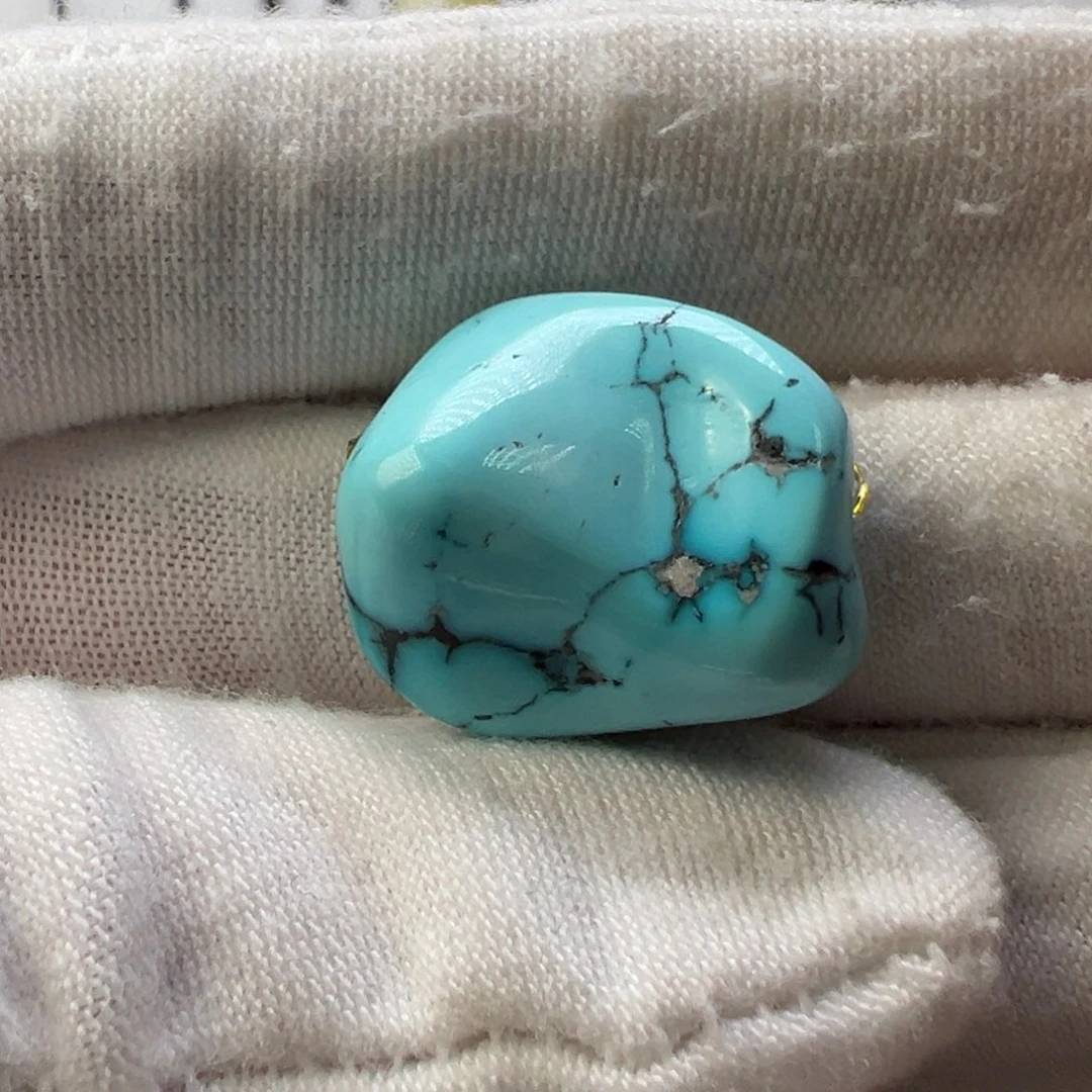 绿松石未镶嵌配饰随形