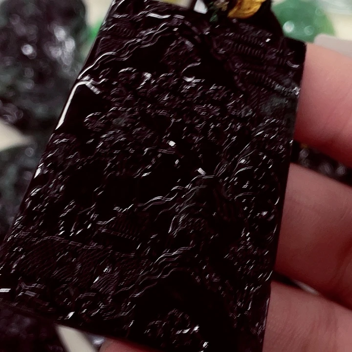 颈饰未镶嵌翡翠先鉴后发一物一证