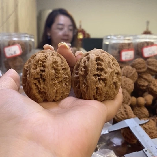 文玩核桃吊坠冬****天42将军膀