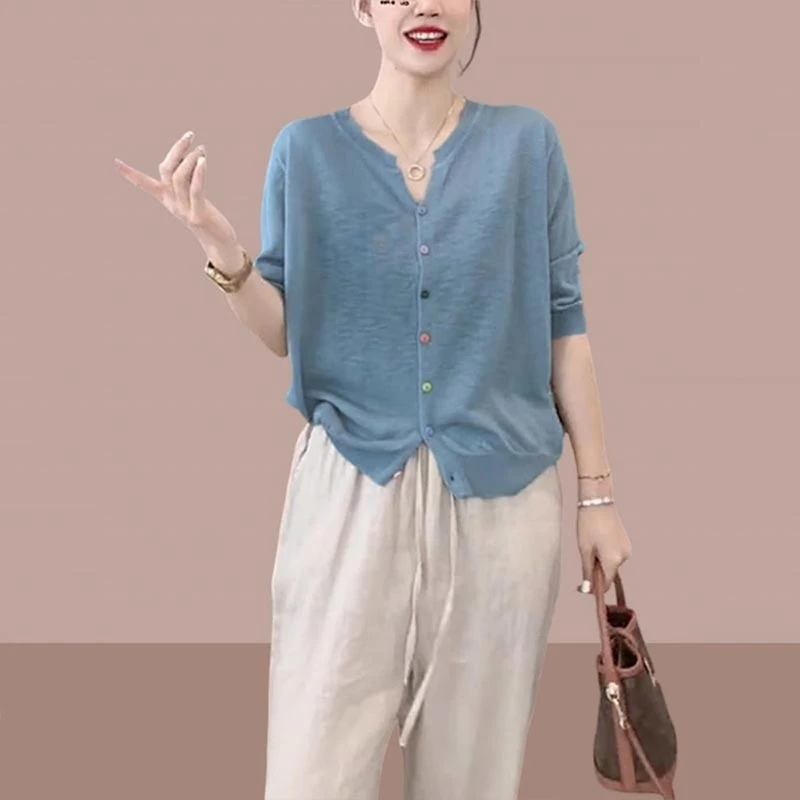 v领针织衫薄款减龄2025年夏季新款女士洋气短袖上衣开衫设计感潮