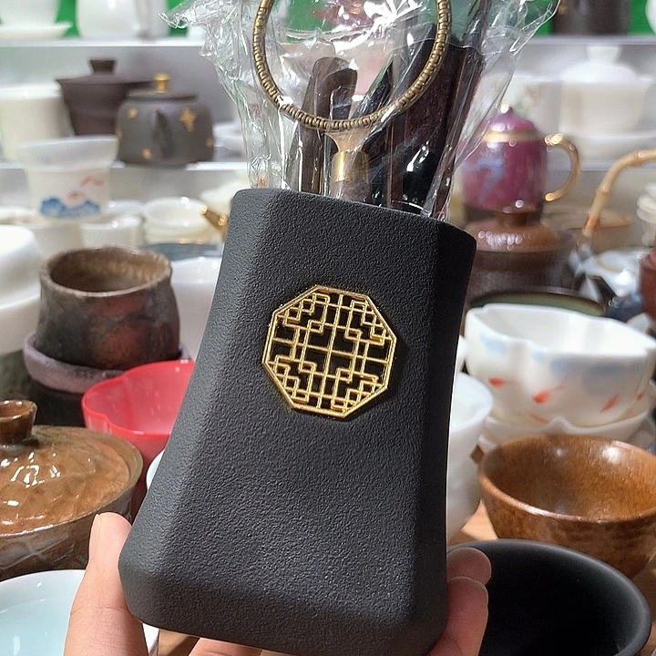 陶瓷制品及陶瓷艺术品