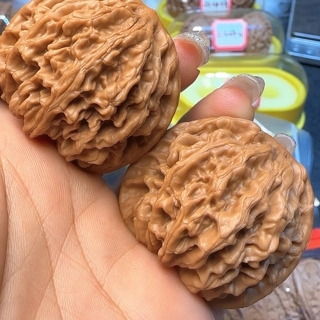 文玩核桃吊坠44饕餮纹