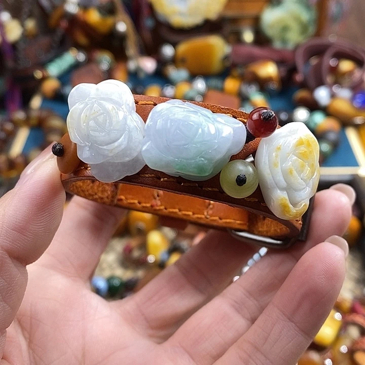 翡翠手镯未镶嵌手镯