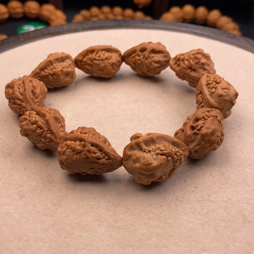 文玩核桃手串麒麟角