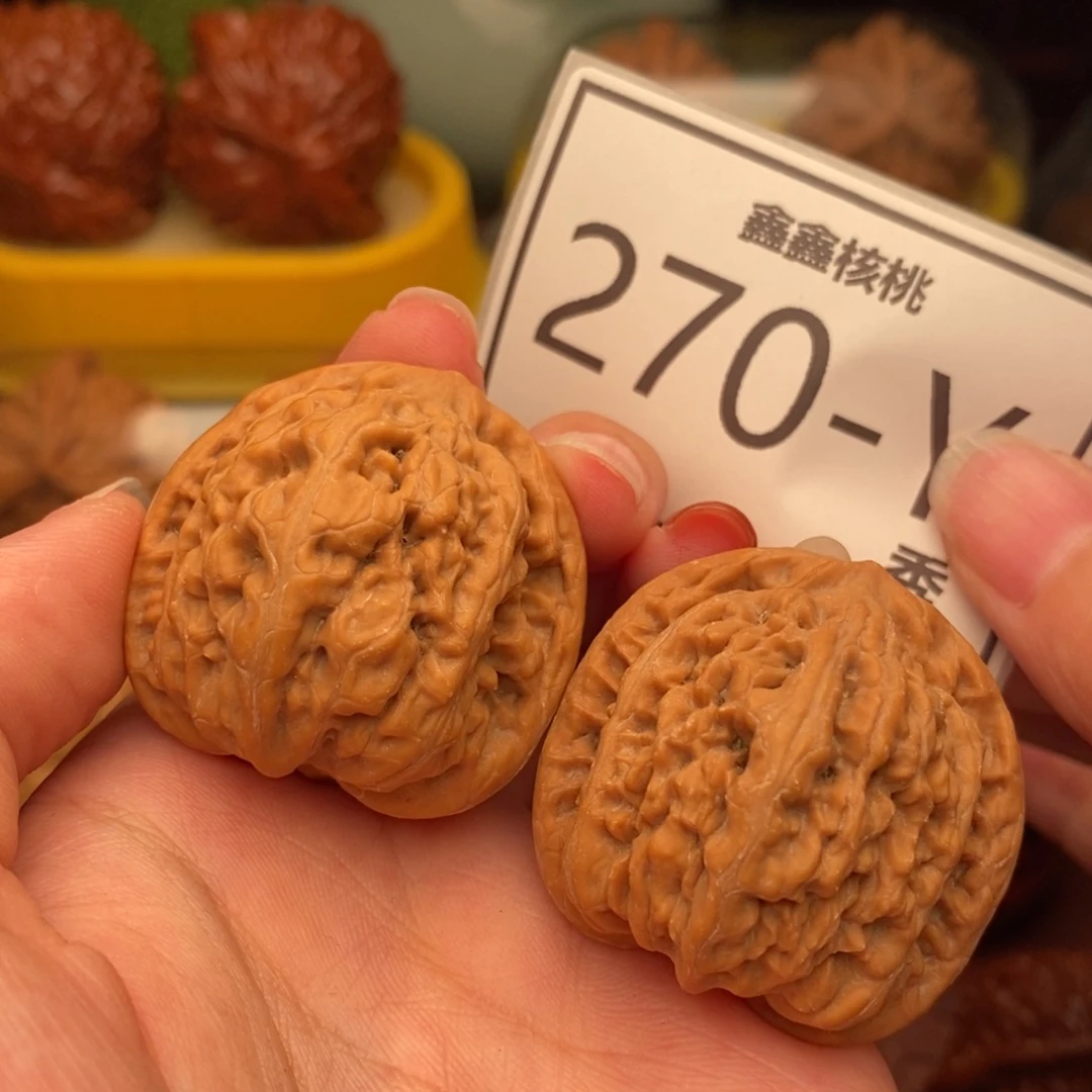 桃核把件九龙36……