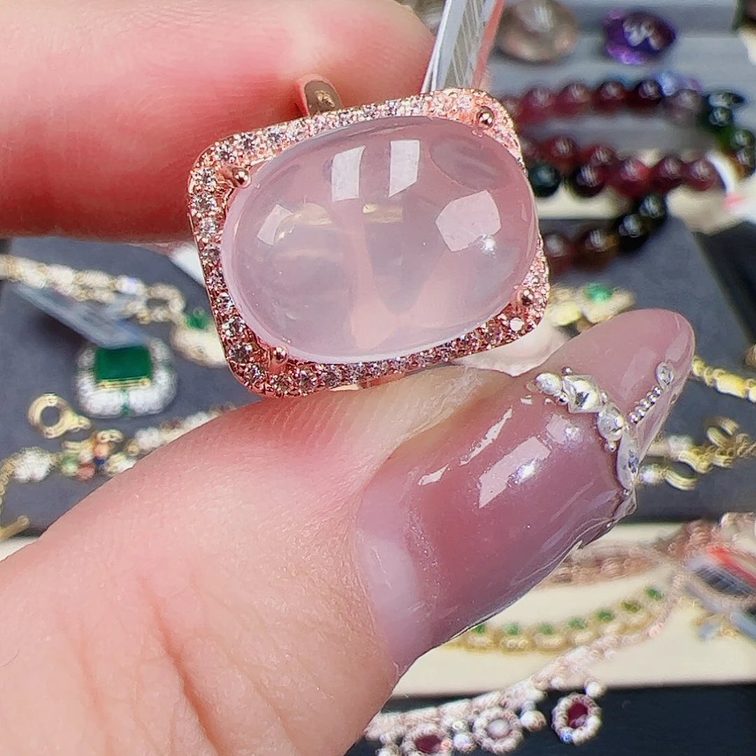 芙蓉石戒指未镶嵌