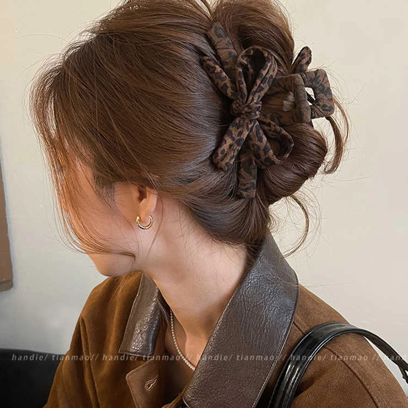 复古豹纹蝴蝶结头发抓夹女高级感后发夹脑勺盘发鲨鱼夹发量大发卡