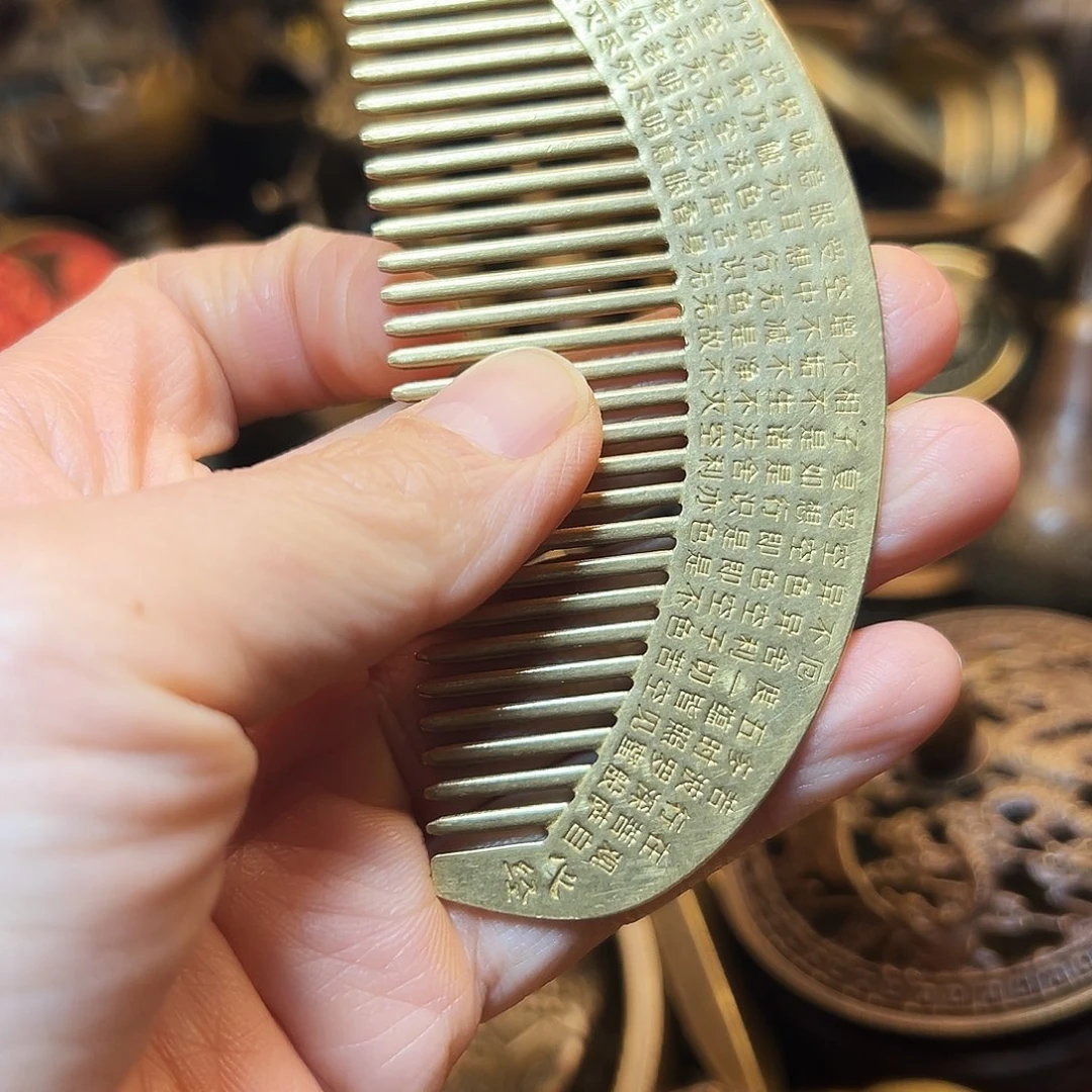 精美铜器工艺品等