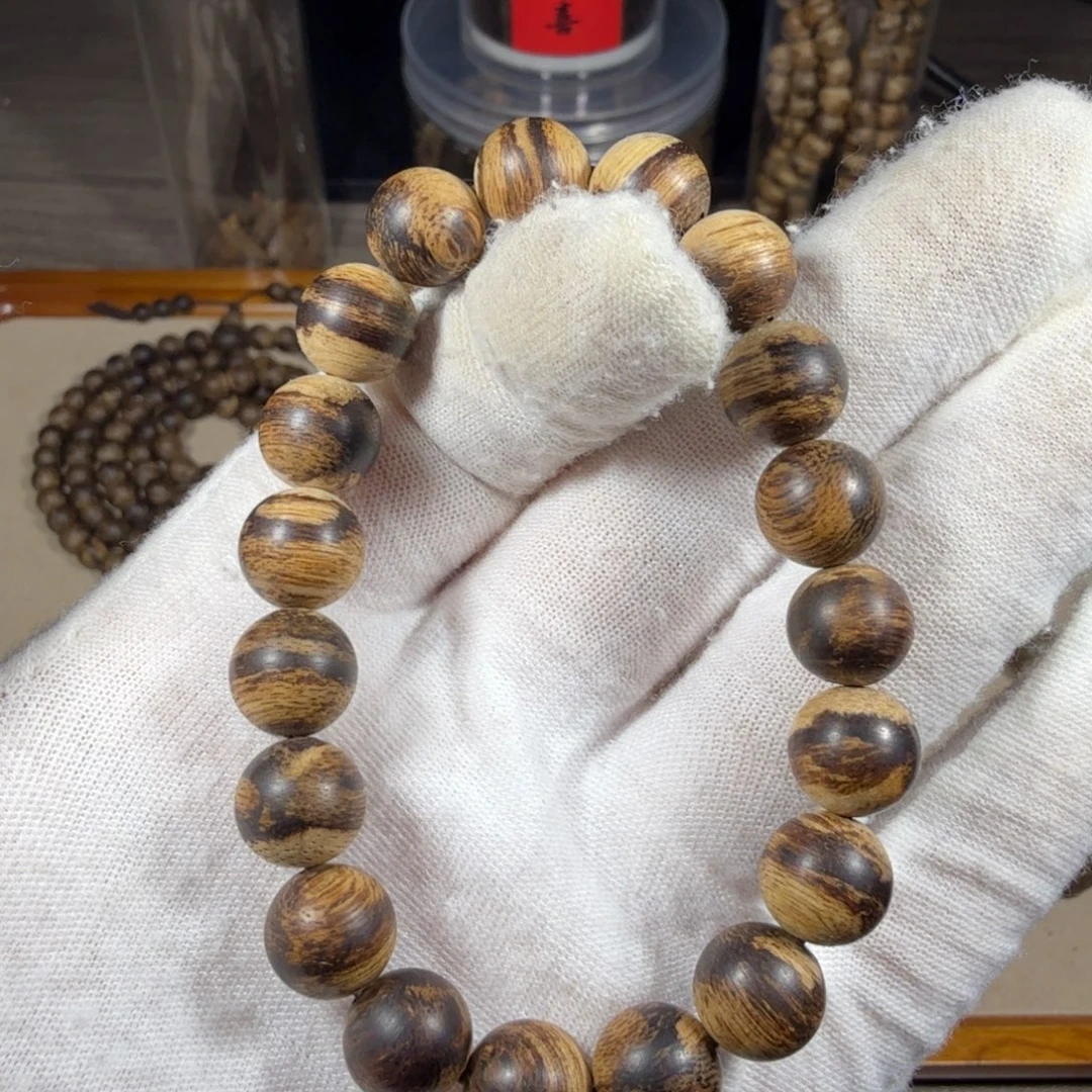 沉香碎屑沉香达拉干95分沉10.3克1.0