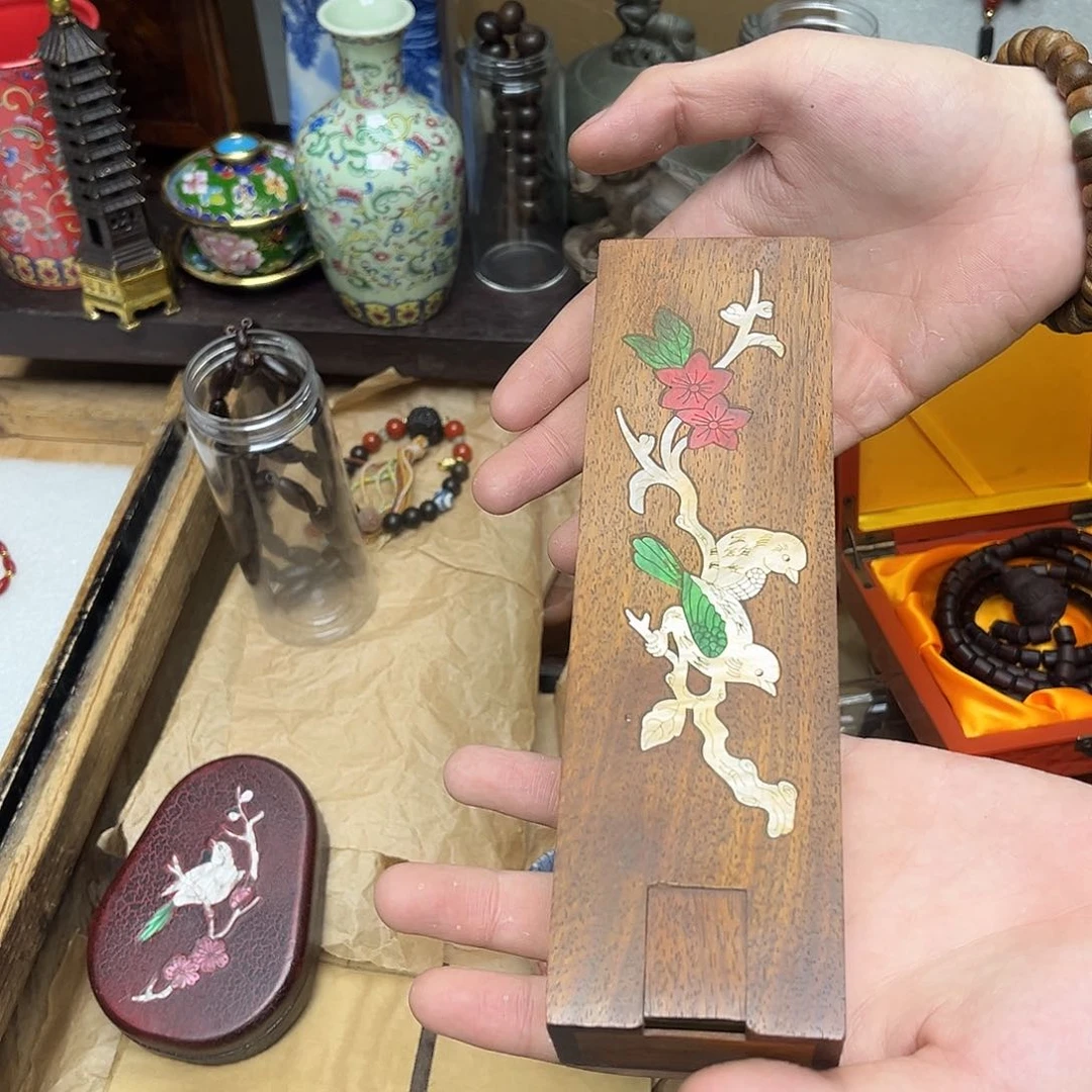 大叶紫檀（黑酸枝木类）