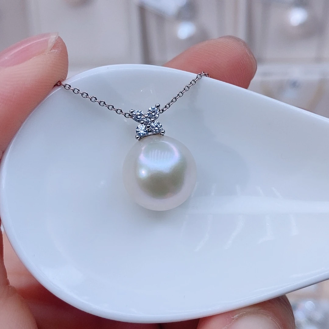 颈饰银S925镶嵌淡水珍珠