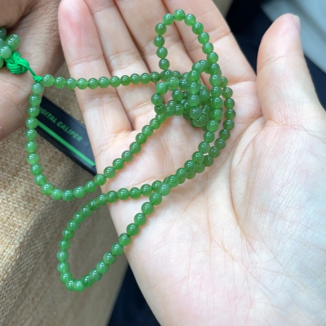 和田玉未镶嵌颈饰卡4