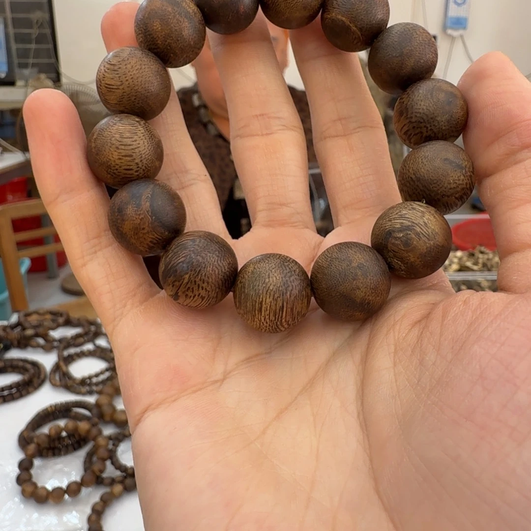 ヽ***哥线香奇楠沉香原木