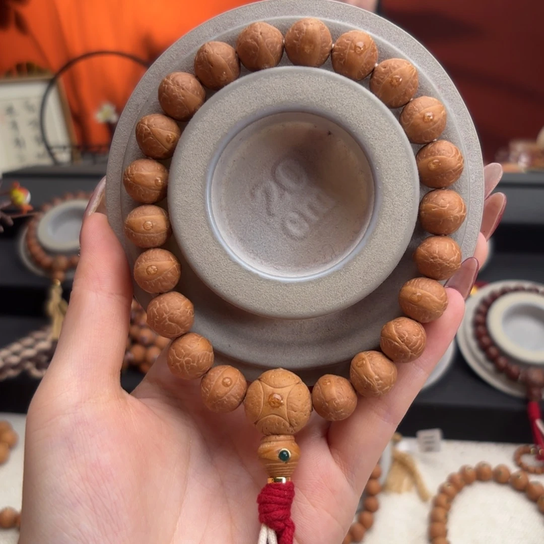 小***.凤眼菩提吊坠12.5mm铁籽单圈素串精挑