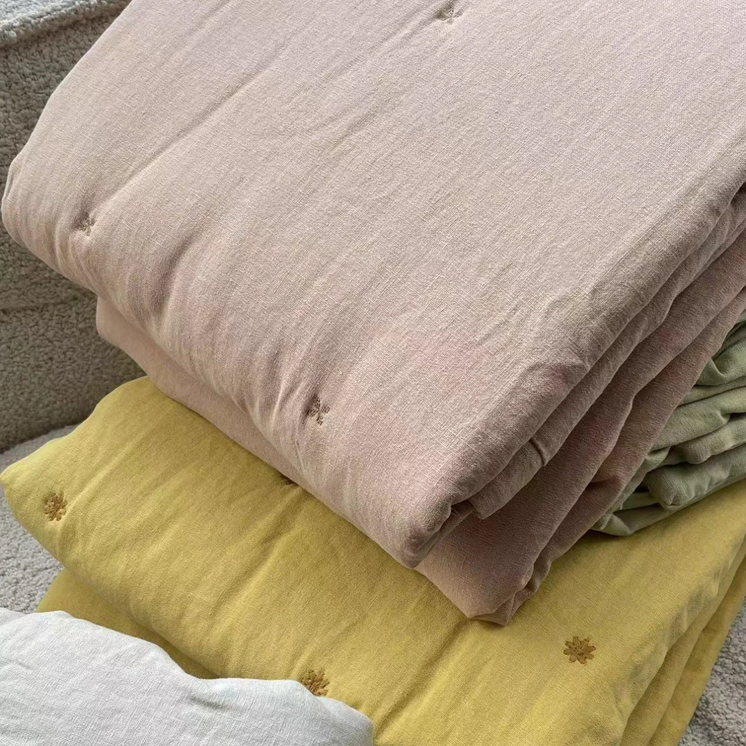 外贸单  微瑕纯亚麻刺绣夏被单人四季被 舒适保暖透气