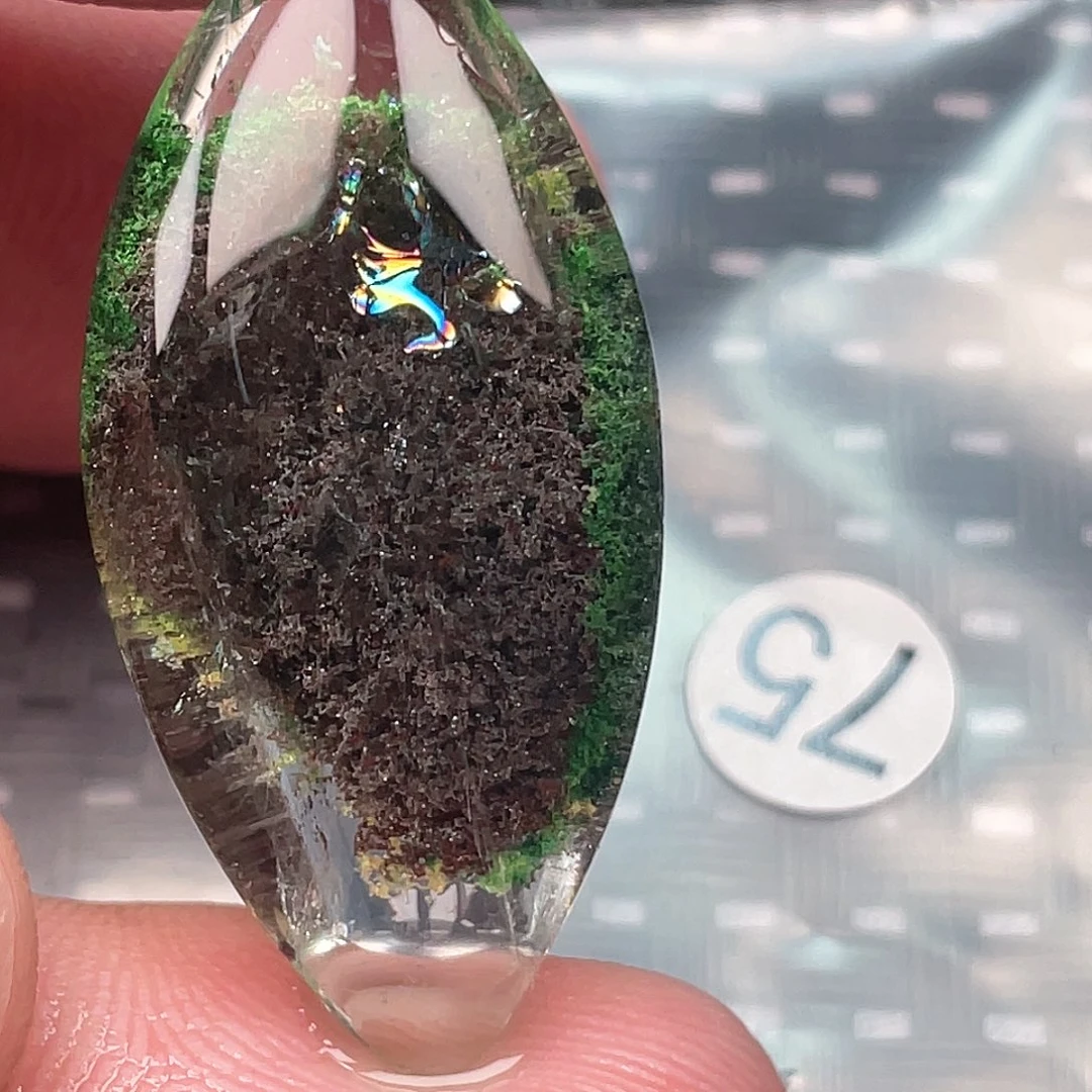 【闪购商品】颈饰未镶嵌水晶青**草