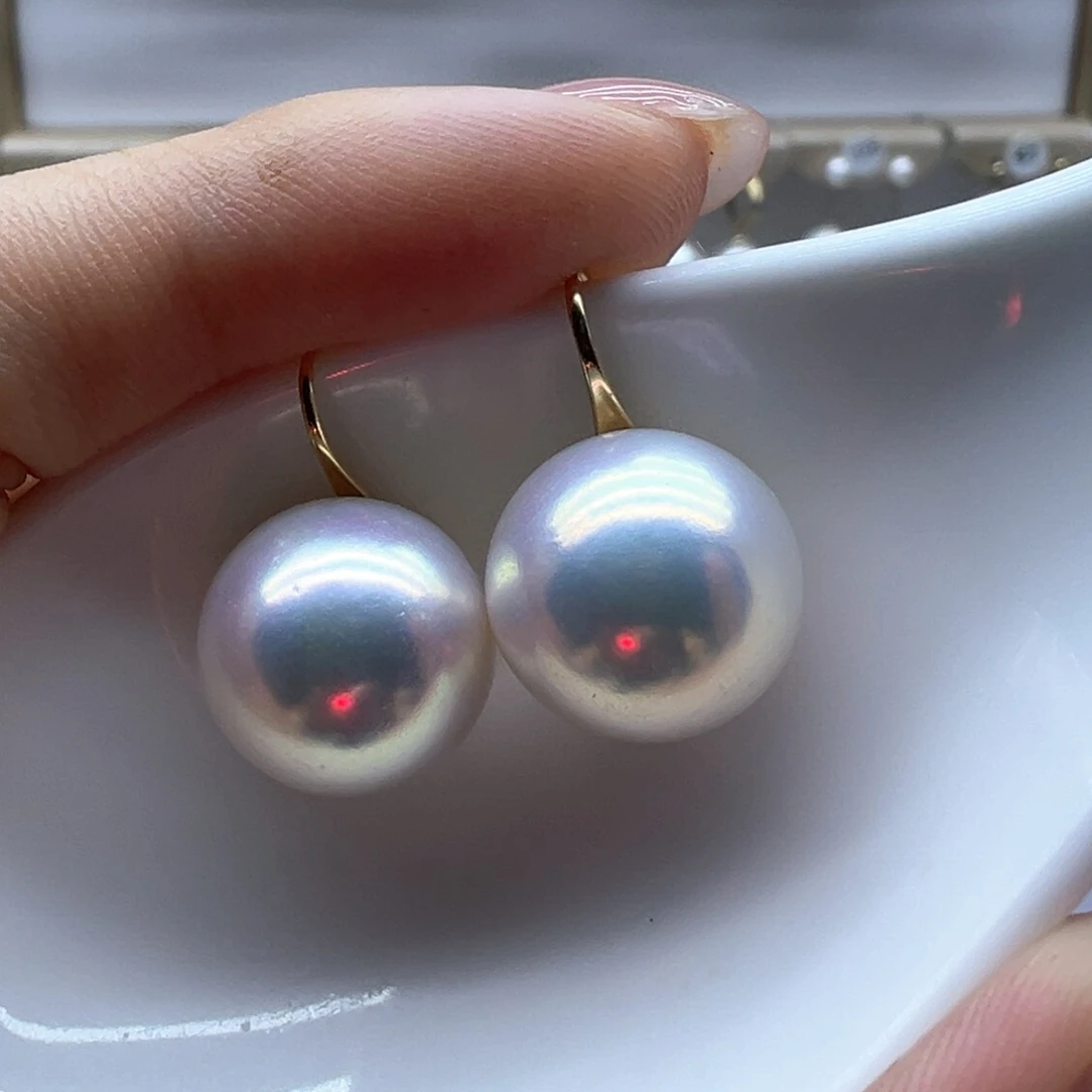 18K金镶嵌淡水珍珠耳饰