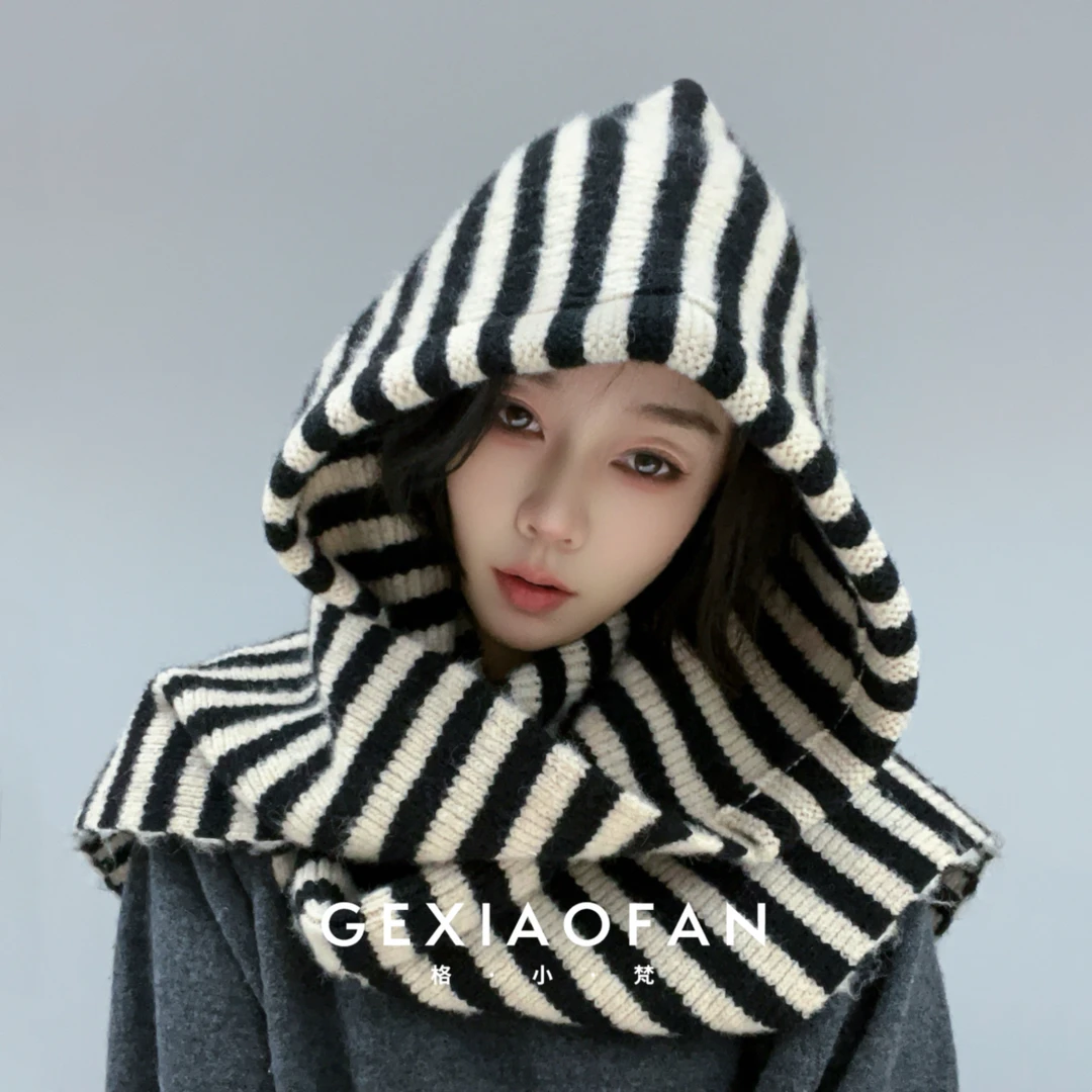格小梵 · 韩系秋冬条纹撞色巴拉克拉法帽温暖软糯连帽围巾帽子女