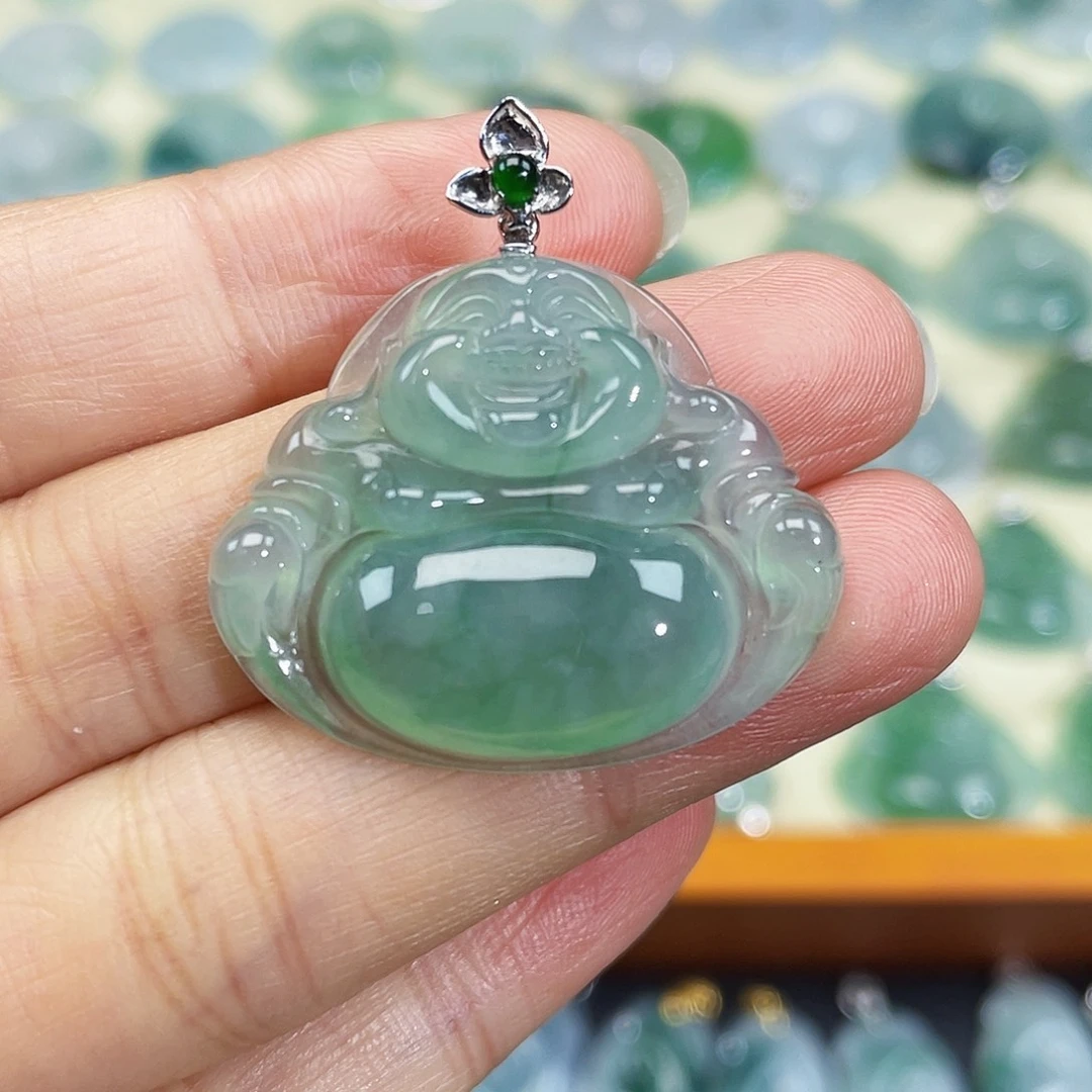 翡翠颈饰18K金镶嵌吊坠