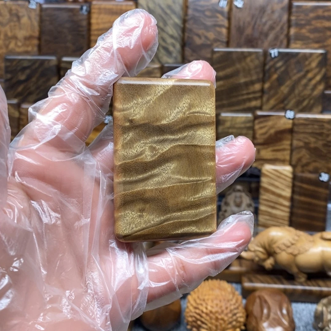 T***n金丝楠小叶桢楠无事牌