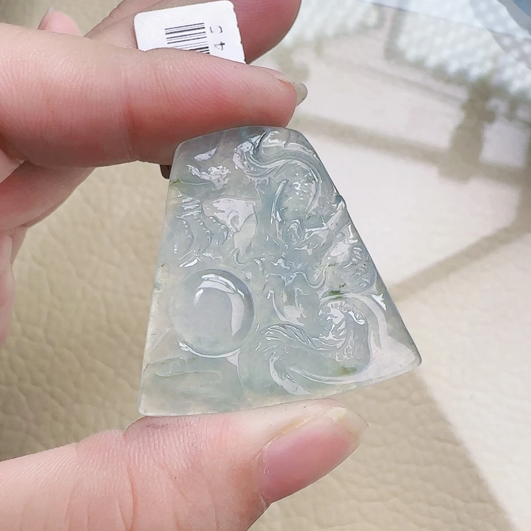 【闪购商品】翡翠未镶嵌颈饰