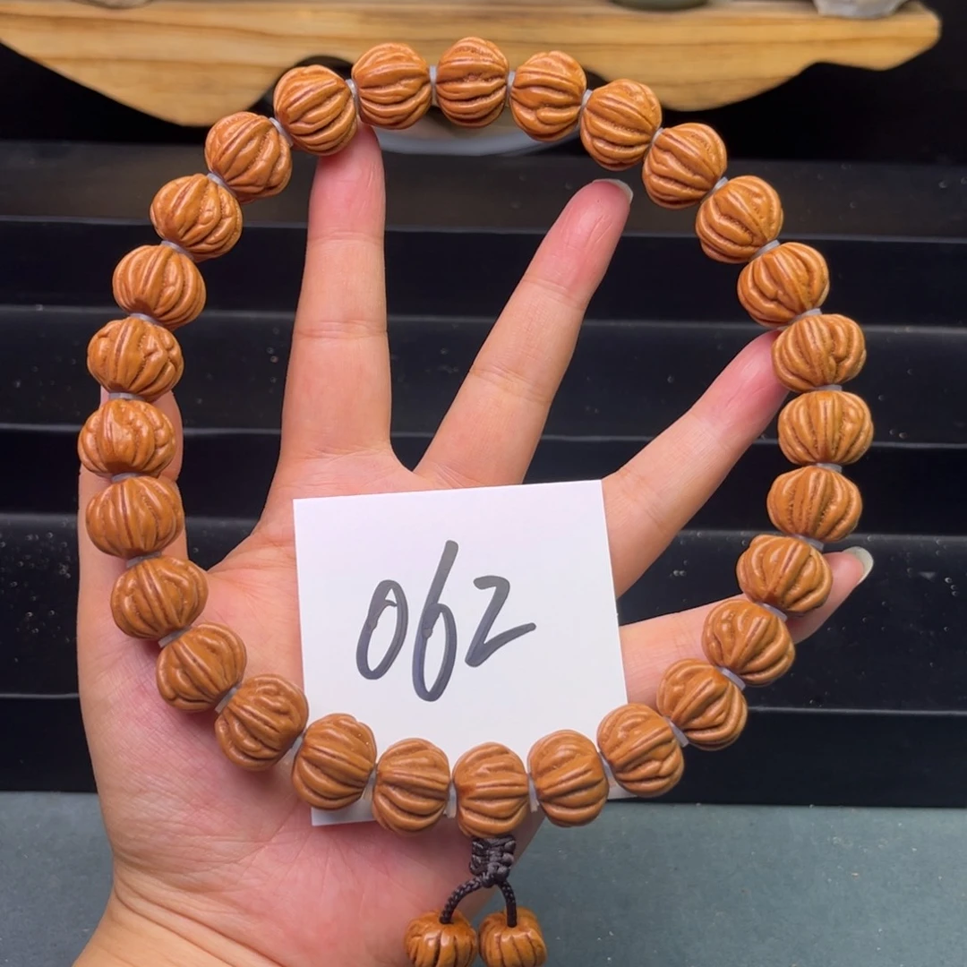 桃核手串17佛手手持