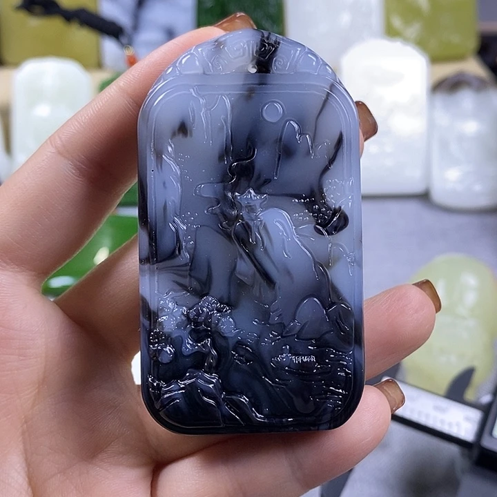 和田玉未镶嵌颈饰