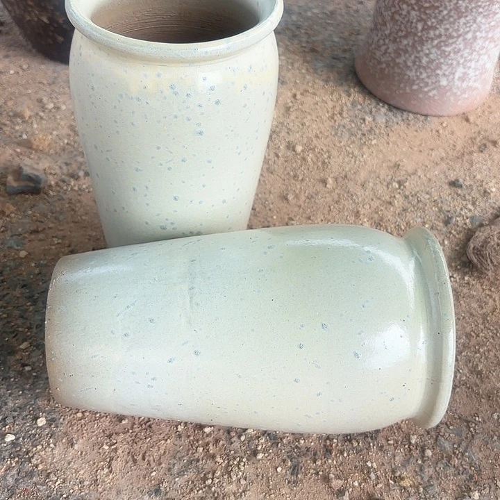 紫砂花盆白两个口径13高24