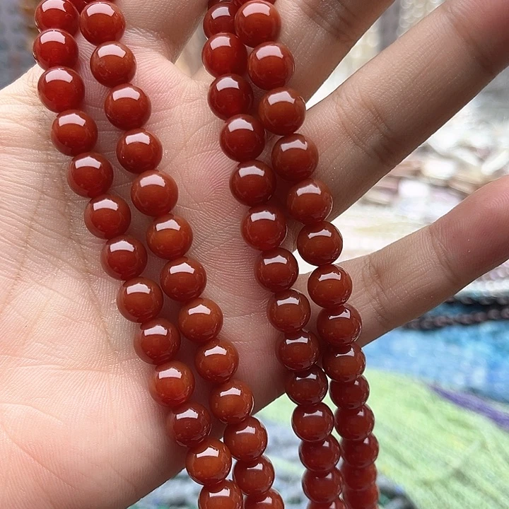 未镶嵌玛瑙/玉髓珠宝半成品一条8mm左右保山南红