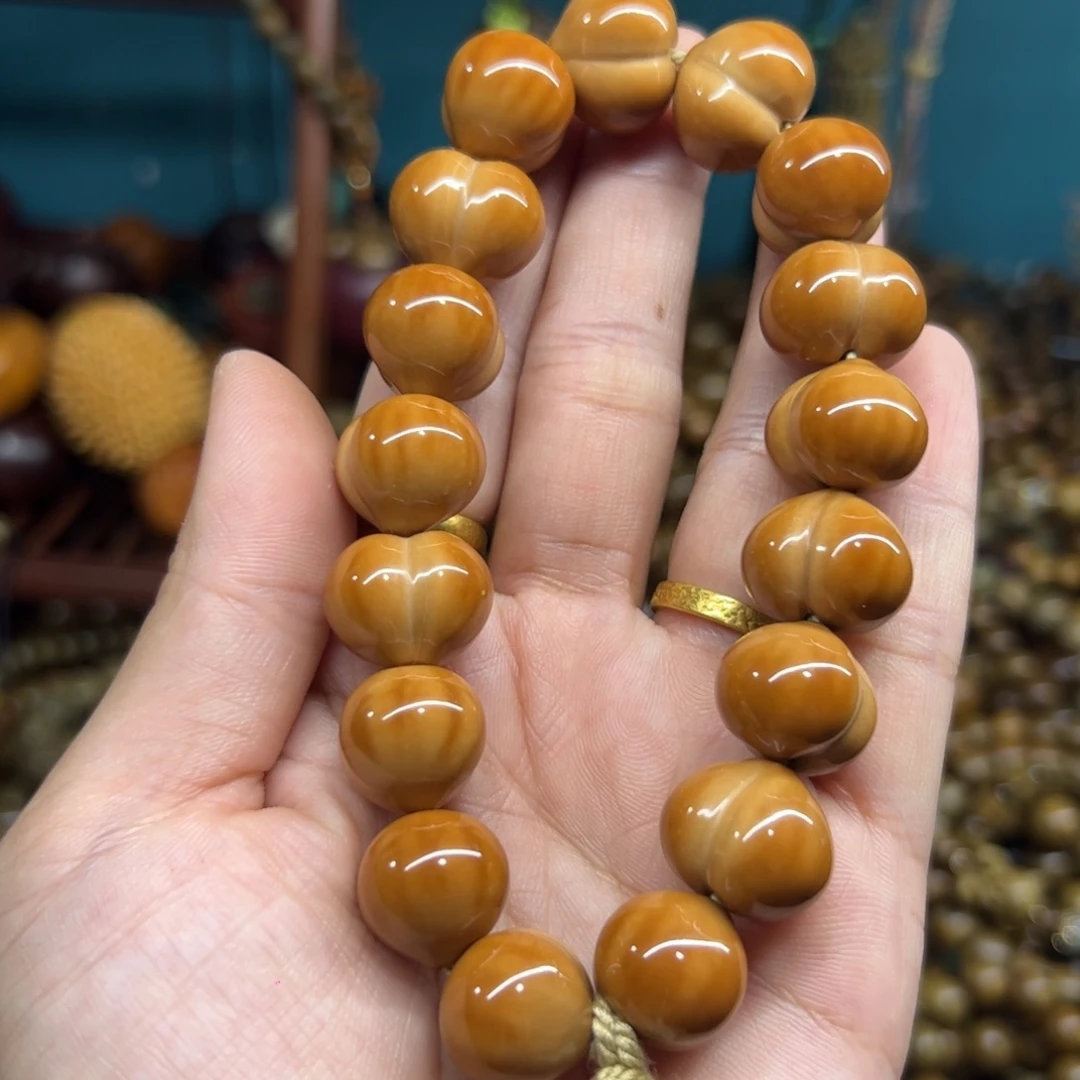 维腊木（绿檀）无事牌