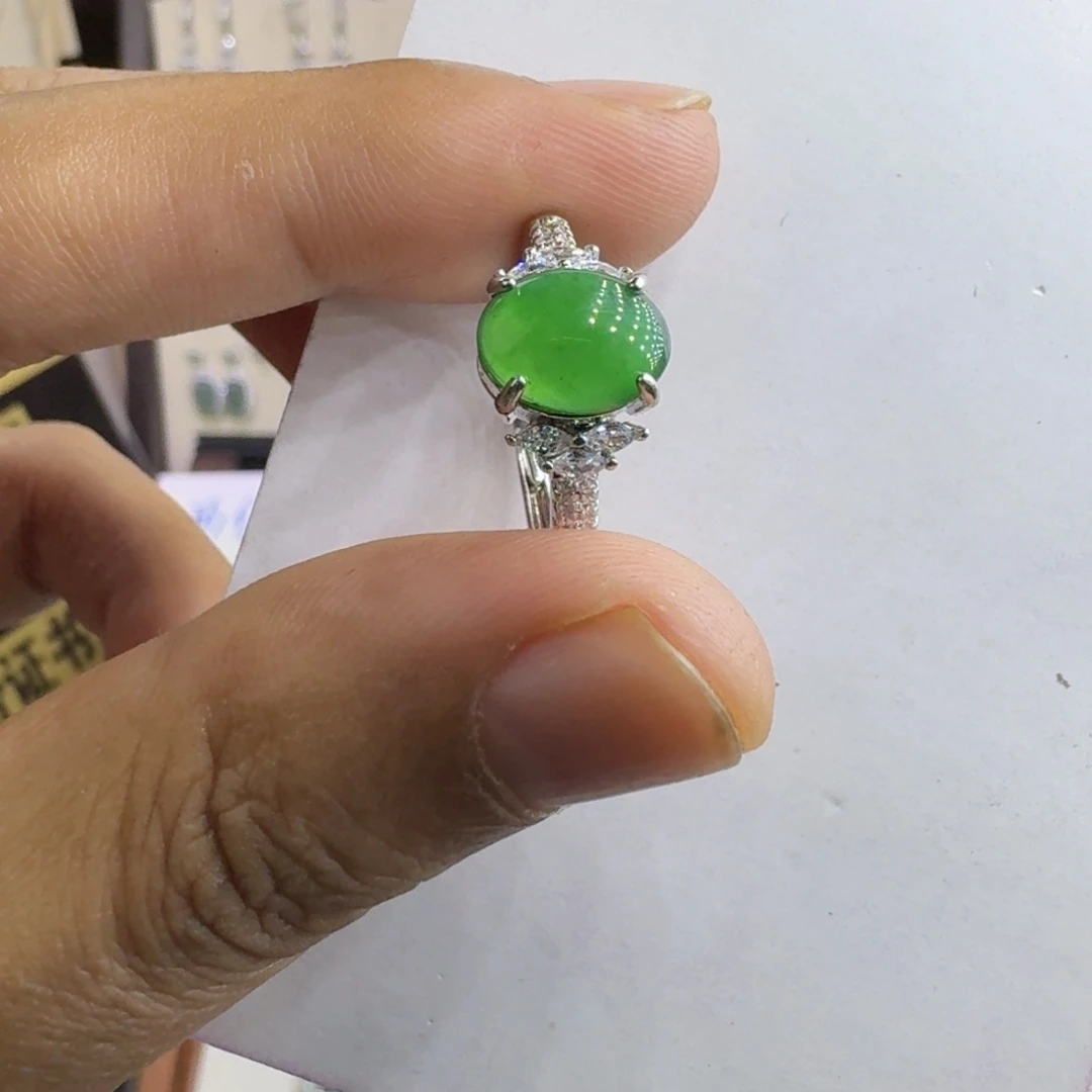 今****翡翠未镶嵌戒指852