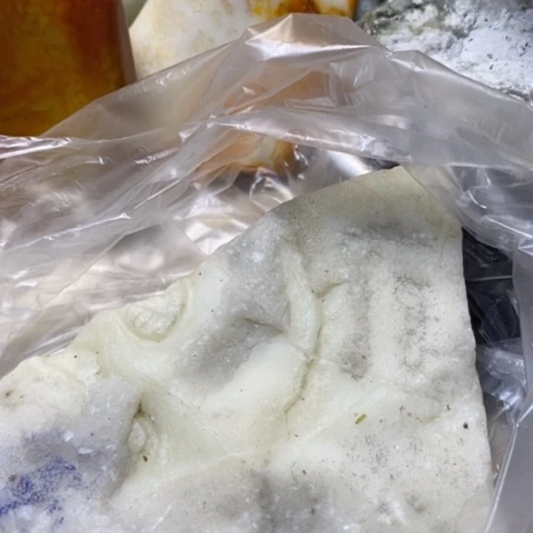 透闪石质玉未镶嵌珠宝半成品大***瘩
