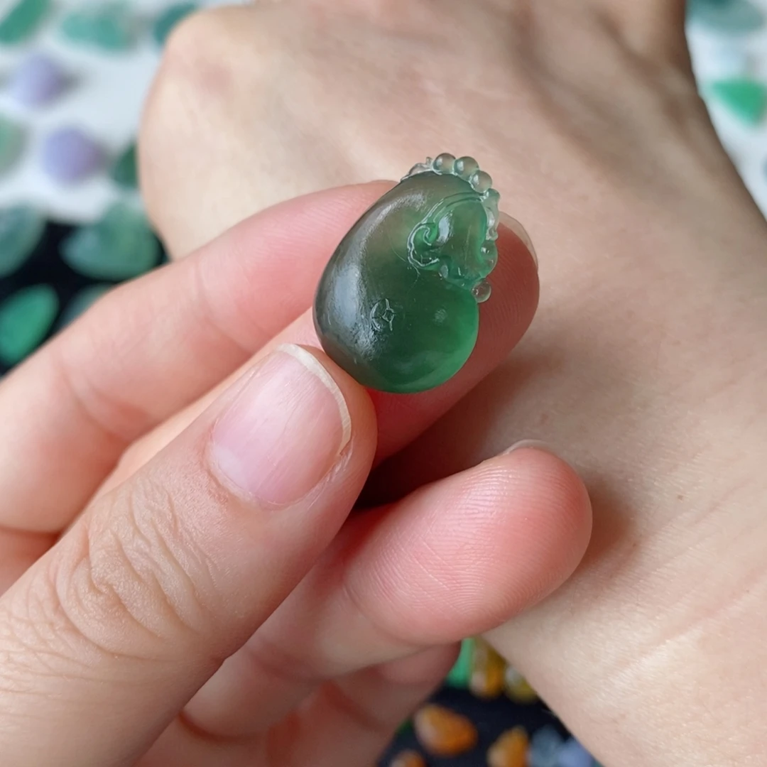 未镶嵌定制翡翠钱袋子