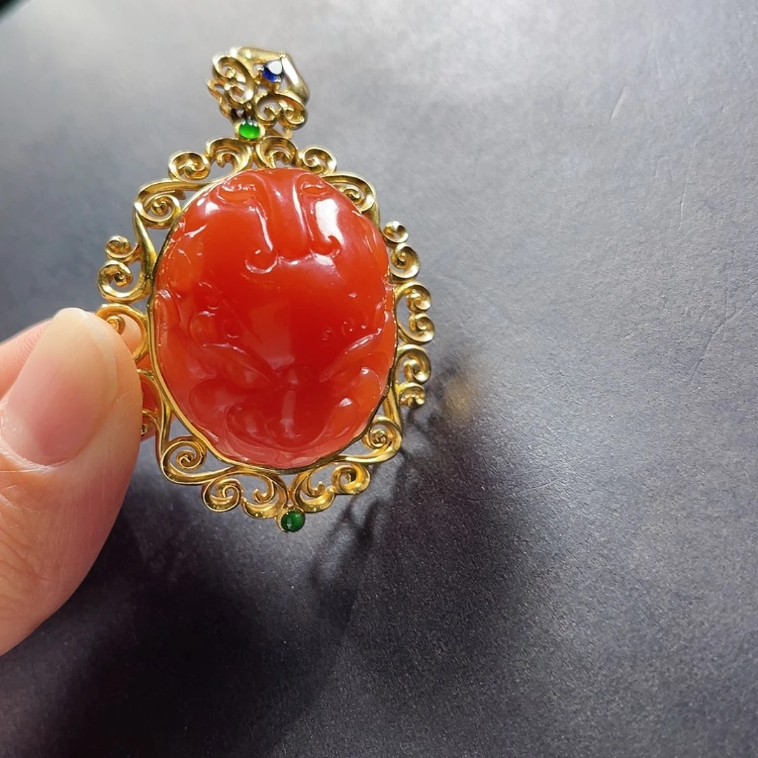 石英质玉未镶嵌颈饰