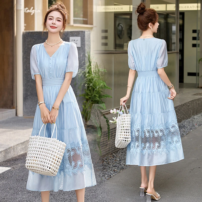 2025年夏季新款镂空时尚V领气质高级感显瘦韩版蕾丝连衣裙裙子