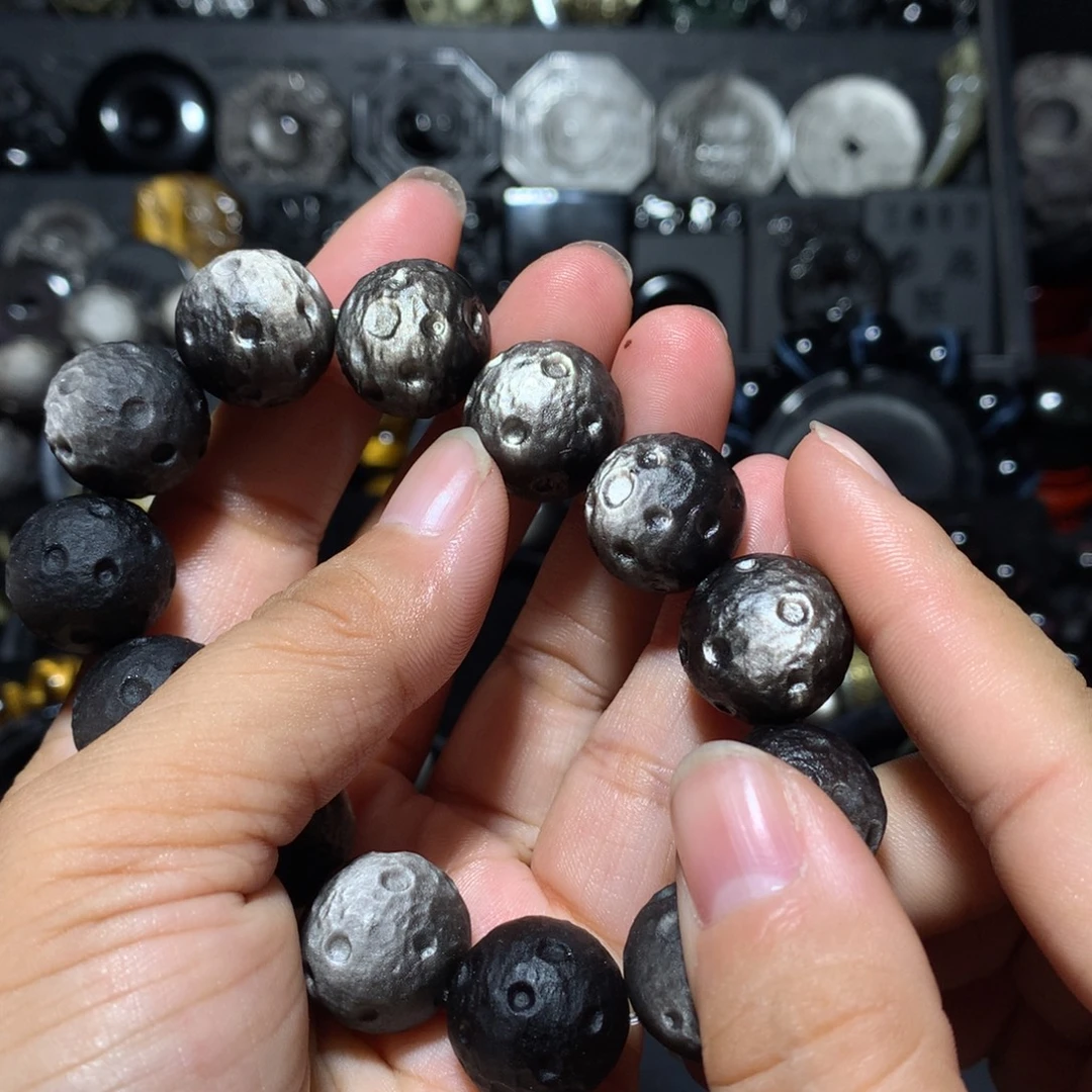 木***羊黑曜岩未镶嵌珠宝奇石