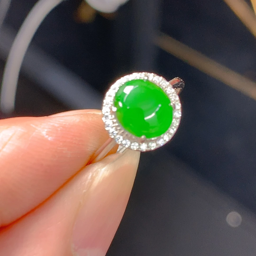 翡翠颈饰银S925镶嵌戒指