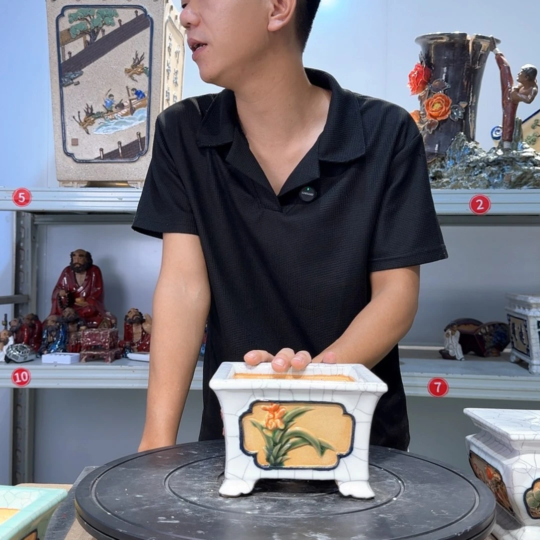 小***2哦哦哦哦哦哦哦哦哦们