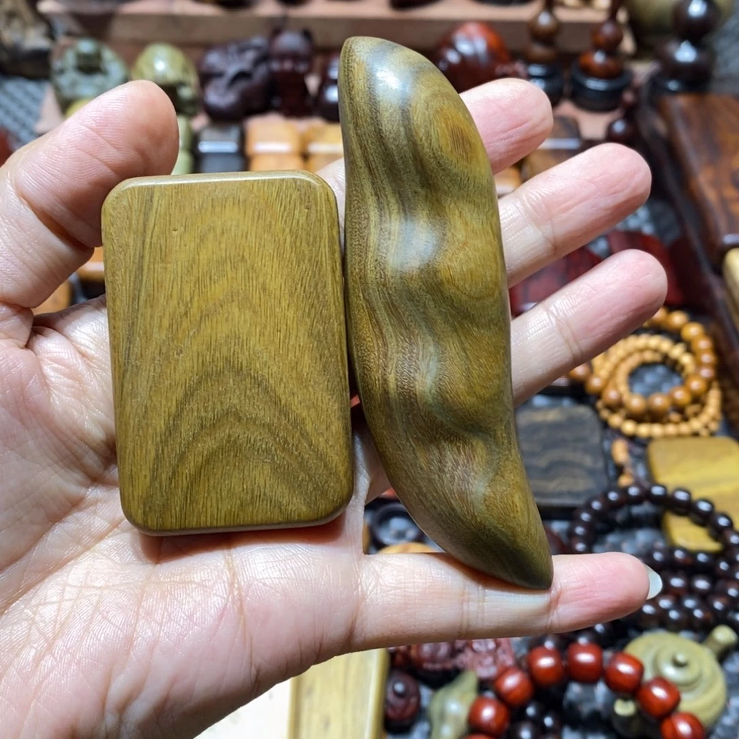 田***、木绿檀木牌子和豆角