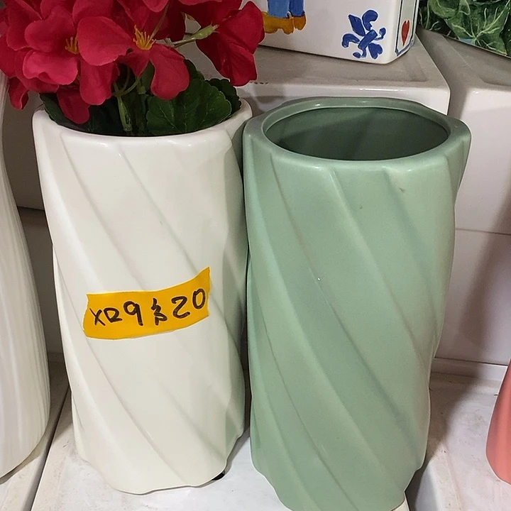 陶盆有孔 瑕疵针孔漏釉介意勿拍外高 20外口9