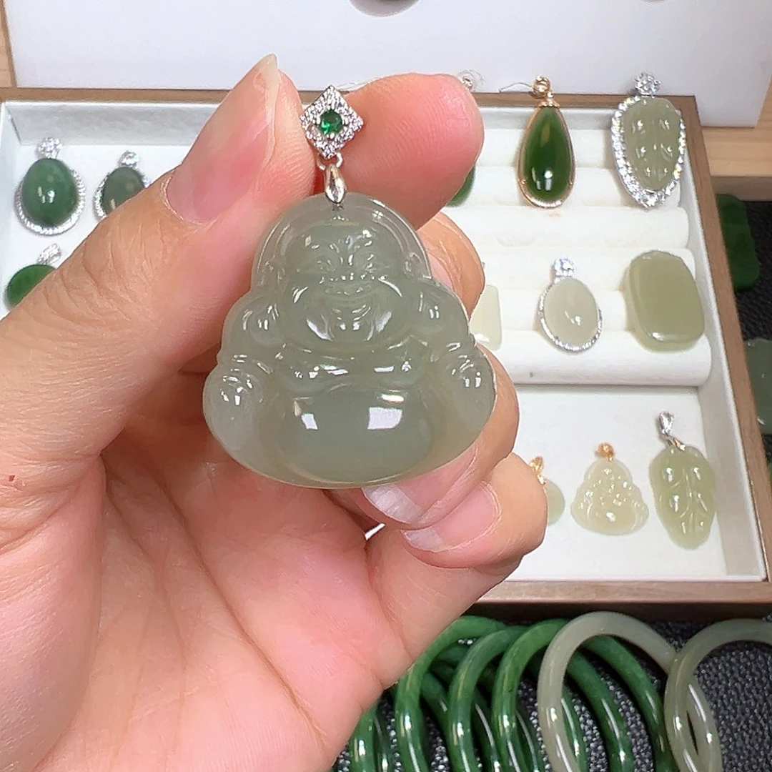 颈饰银S925镶嵌和田玉