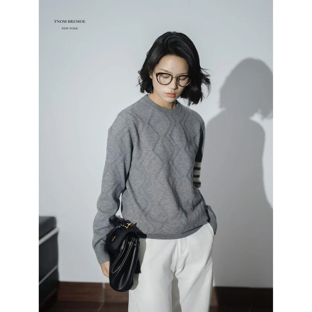 男女同款秋冬新款宽松型长袖套头款四条纹毛衣衫休闲百搭中性风