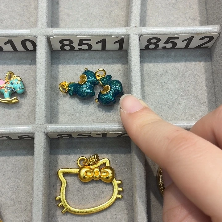铜合金8511强保色发 2个壹笔壹吊坠